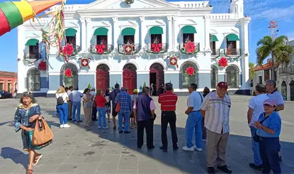 Protestan nuevamente jubilados del ISSET; piden que se les hagan efectivos sus pagos de fin de a&ntilde;o