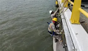 Roban cableado el&eacute;ctrico del puente Zacatal en Campeche