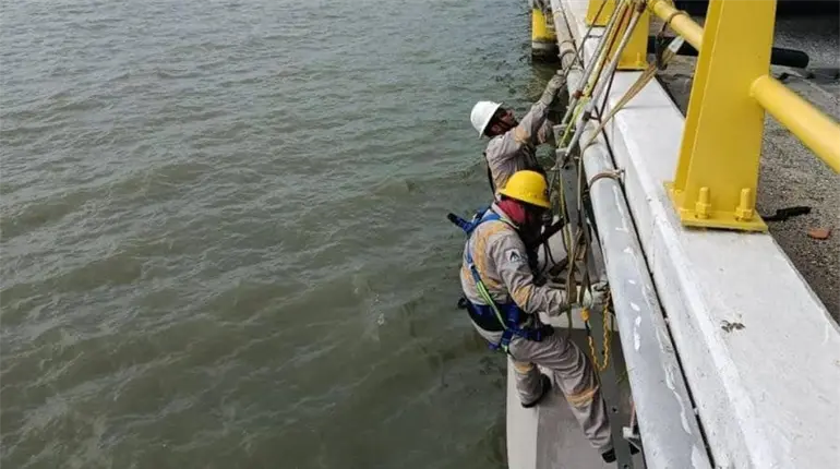 Roban cableado el&eacute;ctrico del puente Zacatal en Campeche