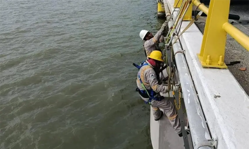 Roban cableado eléctrico del puente Zacatal en Campeche