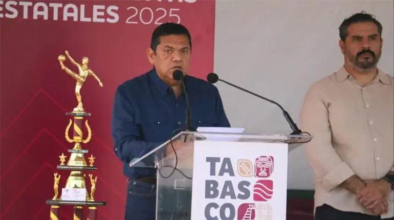 Inaugura gobernador las finales de las ligas deportivas estatales 2025