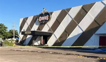 Balean e incendian casino Grand Circus en Culiac&aacute;n; no hay lesionados