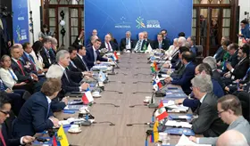 Lula y Milei "chocan" en cumbre Mercosur por conflicto Trump- Venezuela