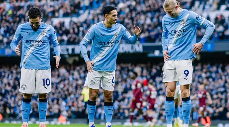 Haaland supera marca de goles de CR7 en Premier League con 122 juegos menos