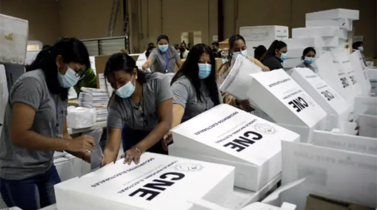 Honduras contin&uacute;a sin presidente electo; Conteo especial se paraliza tras nuevos incidentes