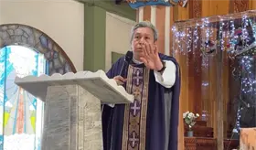 Nunca rechazar a la virgen Mar&iacute;a, y peregrinar con ella esta Navidad: Padre tiktokero a feligreses