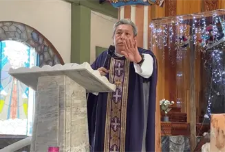 Nunca rechazar a la virgen Mar&iacute;a, y peregrinar con ella esta Navidad: Padre tiktokero a feligreses