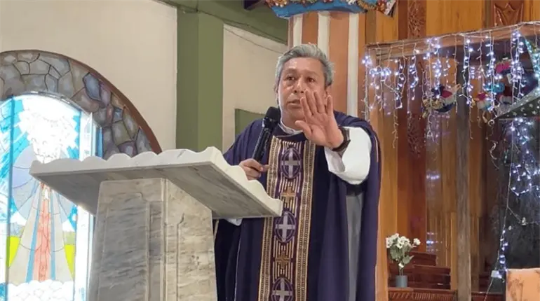 Exhorta Padre Camacho a feligreses nunca rechazar a la Virgen Mar&iacute;a, y peregrinar con ella esta navidad