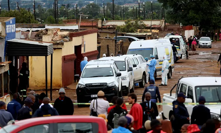 Al menos 9 muertos y 10 heridos deja tiroteo en Johannesburgo