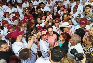 Recorridos de Sheinbaum en 2025 son equivalentes a dar 8 vueltas a la tierra