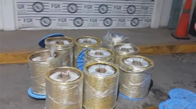 Aseguran 5 kilos de fentanilo, 8 kilos de cristal y m&aacute;s de 80 kilos de metanfetamina en Sonora