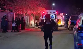 Incendia vivienda al verse acorralado por polic&iacute;as en Ciudad Ju&aacute;rez, Chihuahua