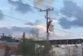 Termina electrocutado cuando hu&iacute;a de la polic&iacute;a en Nuevo Le&oacute;n