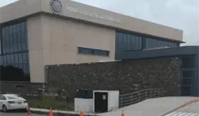 Mot&iacute;n en el penal El Amate en Chiapas deja 40 internos lesionados