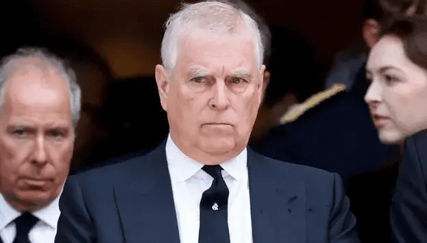 Ex pr&iacute;ncipe Andr&eacute;s entrega su permiso para portar armas tras el despojo de sus t&iacute;tulos nobiliarios