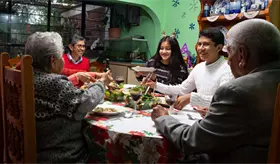 Inicia DIF Tabasco entrega de mil cenas de Nochebuena y fin de a&ntilde;o a familias de escasos recursos