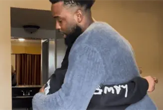 Actor de &acute;El Manual de Ned&acute;, muestra su apoyo a Tylor Chase y busca ingresarlo a rehabilitaci&oacute;n