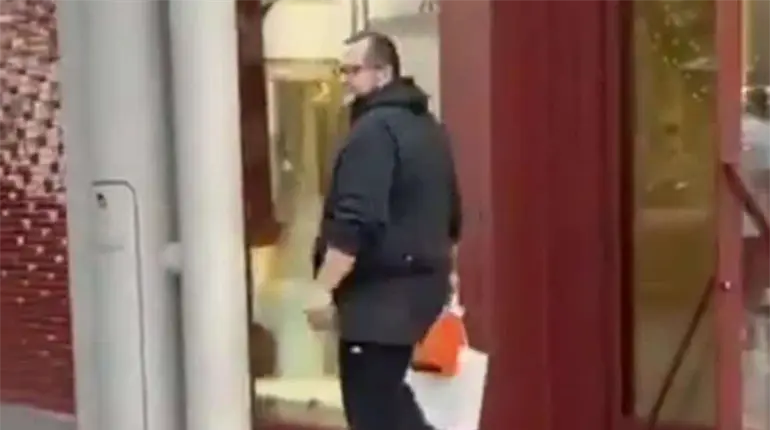 Captan a Jos&eacute; Ram&oacute;n L&oacute;pez Beltr&aacute;n de compras en tienda de lujo en Houston