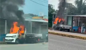 Se quema veh&iacute;culo por presunto cortocircuito en Huimanguillo