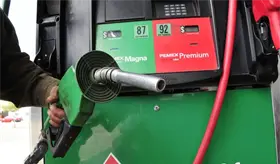 Hacienda aclara que no subir&aacute; precio de la gasolina en 2026