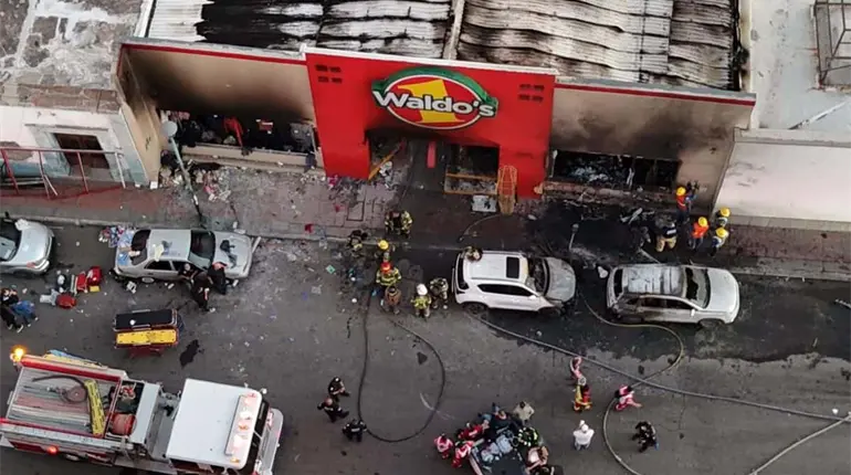 Liberan a 5 detenidos por incendio de tienda Waldo&acute;s en Hermosillo