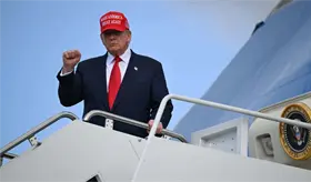 Trump orden&oacute; retrasar ataque a Nigeria para que fuera "un regalo de Navidad"