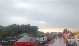 40 heridos y automovilistas varados, deja carambola en la C&oacute;rdoba-Veracruz