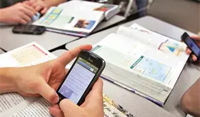 Propone PT prohibir dispositivos m&oacute;viles en escuelas de educaci&oacute;n b&aacute;sica