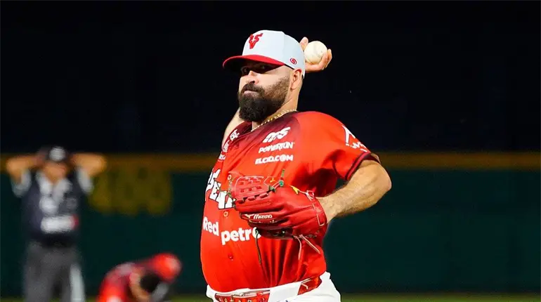 Jos&eacute; Urquidy reforzar&aacute; a Leones del Escogido en Rep&uacute;blica Dominicana