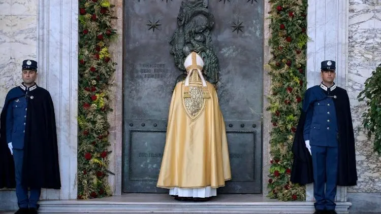 Cierran Puerta Santa en las Bas&iacute;licas Papales
