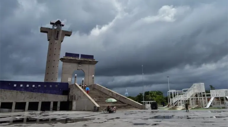 Emiten alerta amarilla por lluvias e incremento en r&iacute;os de Tabasco