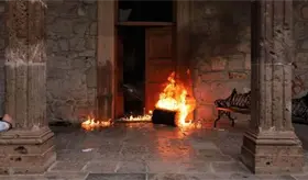 Liberan a joven detenido durante protesta por la muerte de Carlos Manzo en Michoac&aacute;n