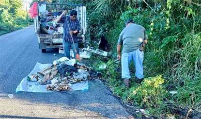 Detectan en Centla basurero clandestino a orillas de carretera