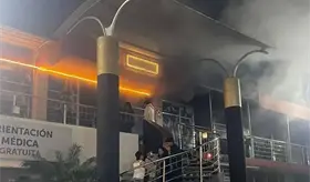 Due&ntilde;os de bares incendiados en Chiapas son reportados como desaparecidos