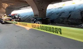 Muere hombre en situaci&oacute;n de calle bajo el puente Grijalva I