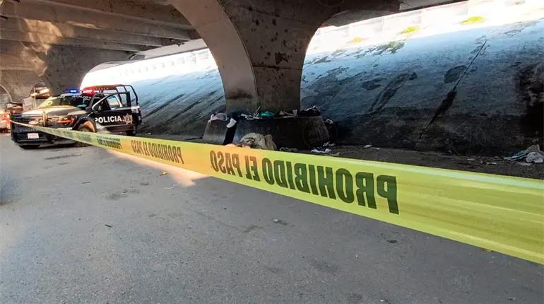 Muere hombre en situaci&oacute;n de calle bajo el puente Grijalva I