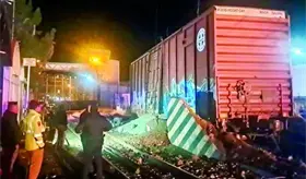 Vag&oacute;n de Ferromex se descarrilla para evitar choque en la frontera de Nogales