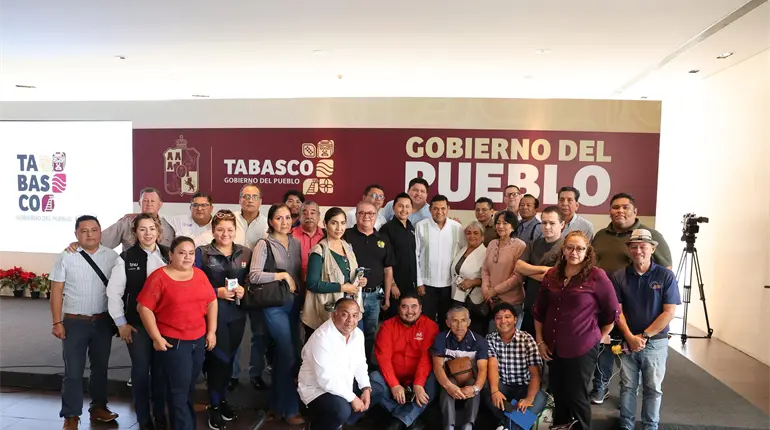 Va Gobierno de Tabasco por consolidaci&oacute;n de servicios de salud, educaci&oacute;n e infraestructura
