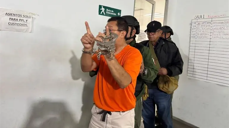 Vinculan a proceso al periodista Rafael Le&oacute;n por encubrimiento