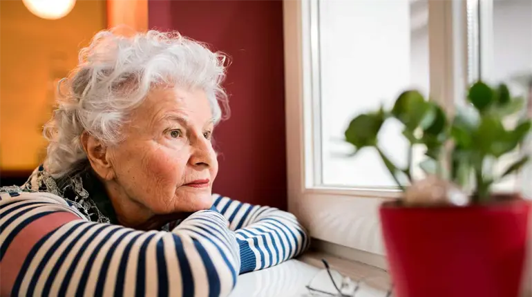 Fundamental no dejar solos a adultos mayores en estas fiestas de fin de a&ntilde;o: Terap&eacute;utica hol&iacute;stica