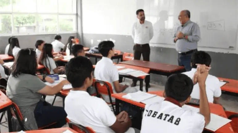 Diagn&oacute;sticos, psic&oacute;logos en escuelas y pl&aacute;ticas sobre consecuencias de un delito, principales bases para la prevenci&oacute;n