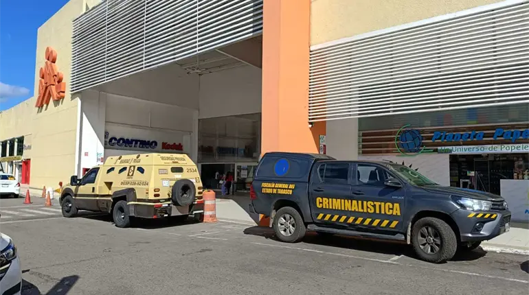 Muere adulto mayor en supermercado de plaza Las Am&eacute;ricas en Villahermosa