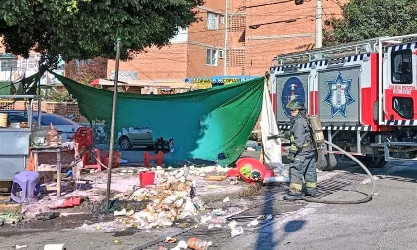 Explosión en puesto de comida en Puebla deja 17 heridos