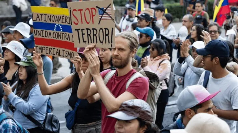 Venezolanos y mexicanos se manifiestan en CDMX tras la captura de Maduro