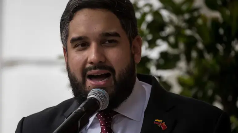 Hijos de Maduro y Flores integran comisi&oacute;n de alto nivel para gestionar la liberaci&oacute;n de sus padres en EE. UU.