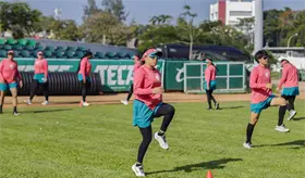 Promete m&aacute;nager de Las Olmecas un equipo "m&aacute;s agresivo" este 2026