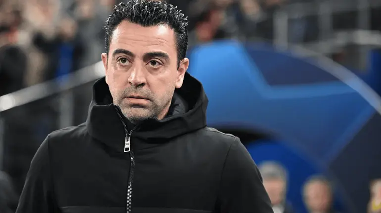 Xavi Hern&aacute;ndez "suena" para dirigir al Manchester United, tras el cese de Amorim