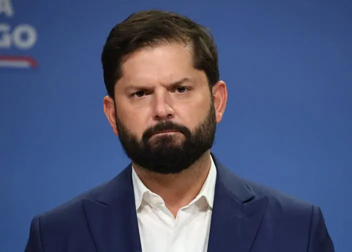 "Solo se humillan", asegura Boric sobre mandatarios que apoyan intervención de Trump en Venezuela