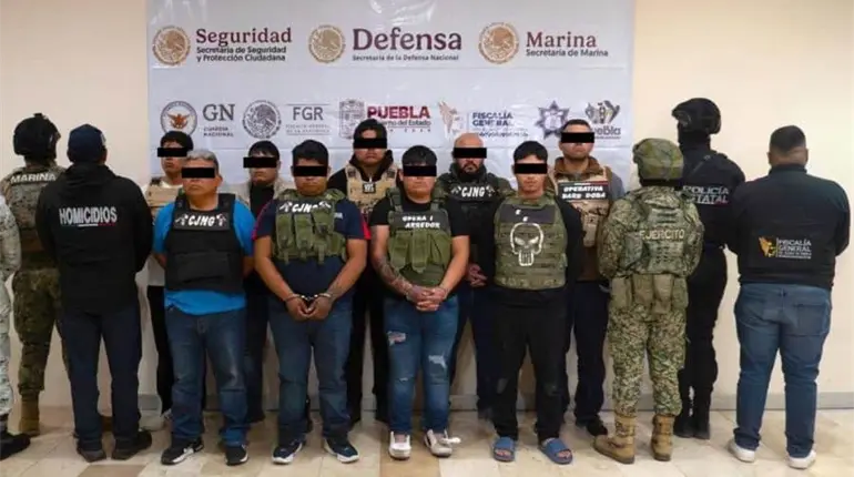 Detienen en Puebla a 9 presuntos integrantes del CJNG con armas y drogas