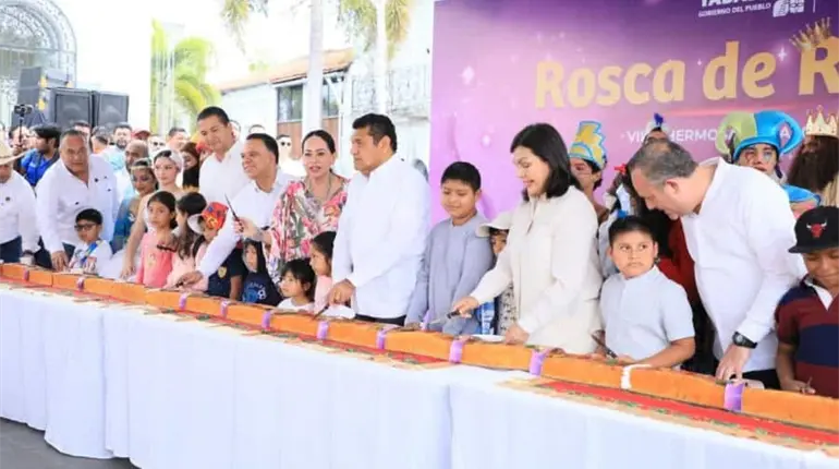 Rosca de reyes mantiene viva las tradiciones en Tabasco: Gobernador